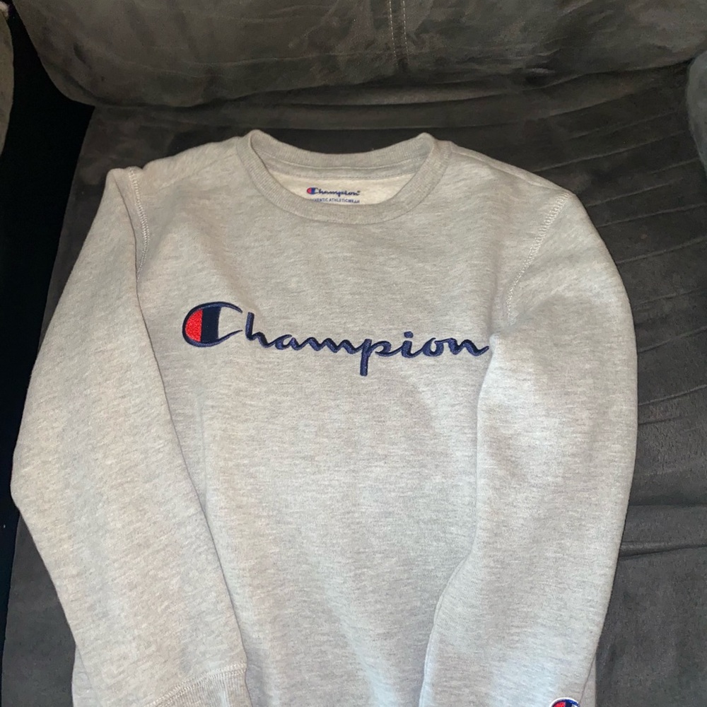 Kids Nike, Hilfiger, Champion, Adidas, Levi hoodies. All size S or 8/10.